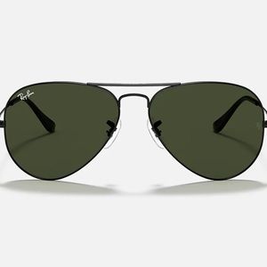 Black ray ban sunglasses